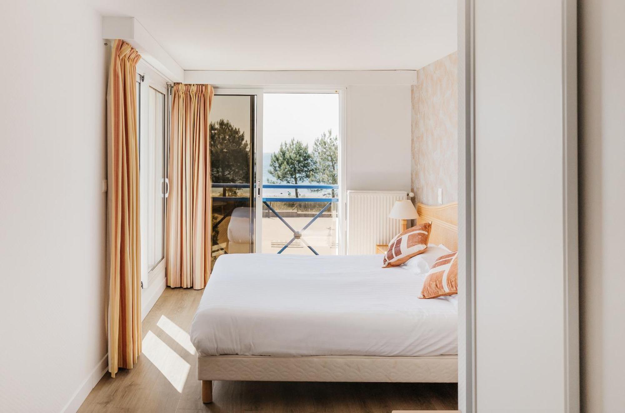 Hotel Edenia - Estime & Sens